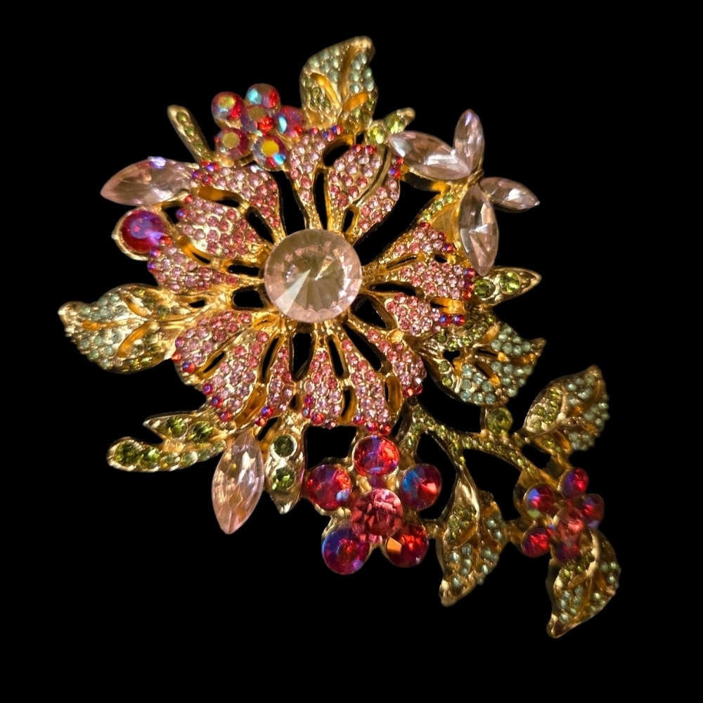 LG Beautiful Gold and Pink Floral Rhinestone Brooch